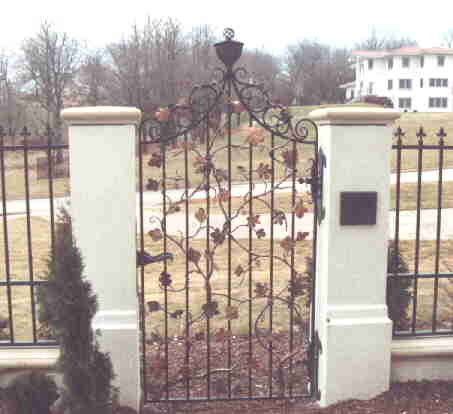 Garden gate rear view looking out to the street.