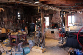 Beason-Blommers Blacksmith Shop, Pella, Iowa